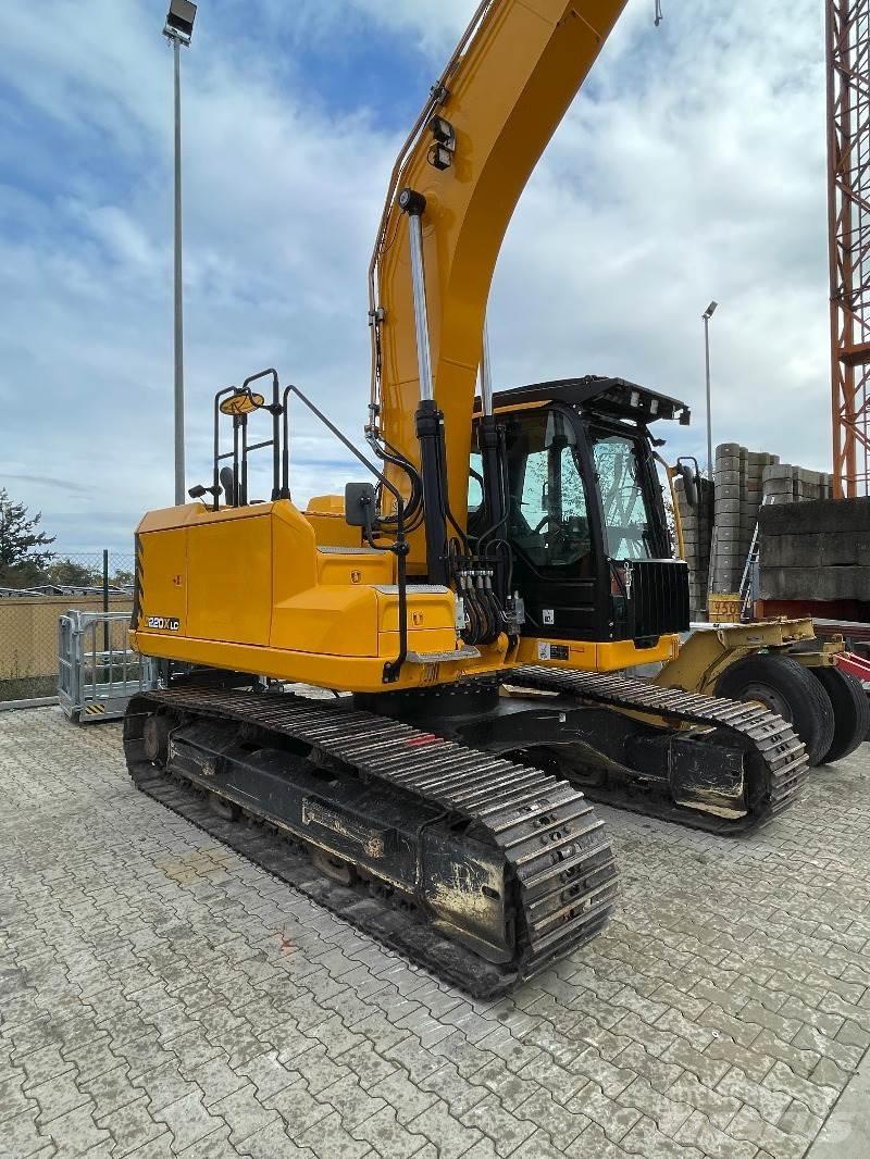 JCB 220 X LC Pásová rýpadla