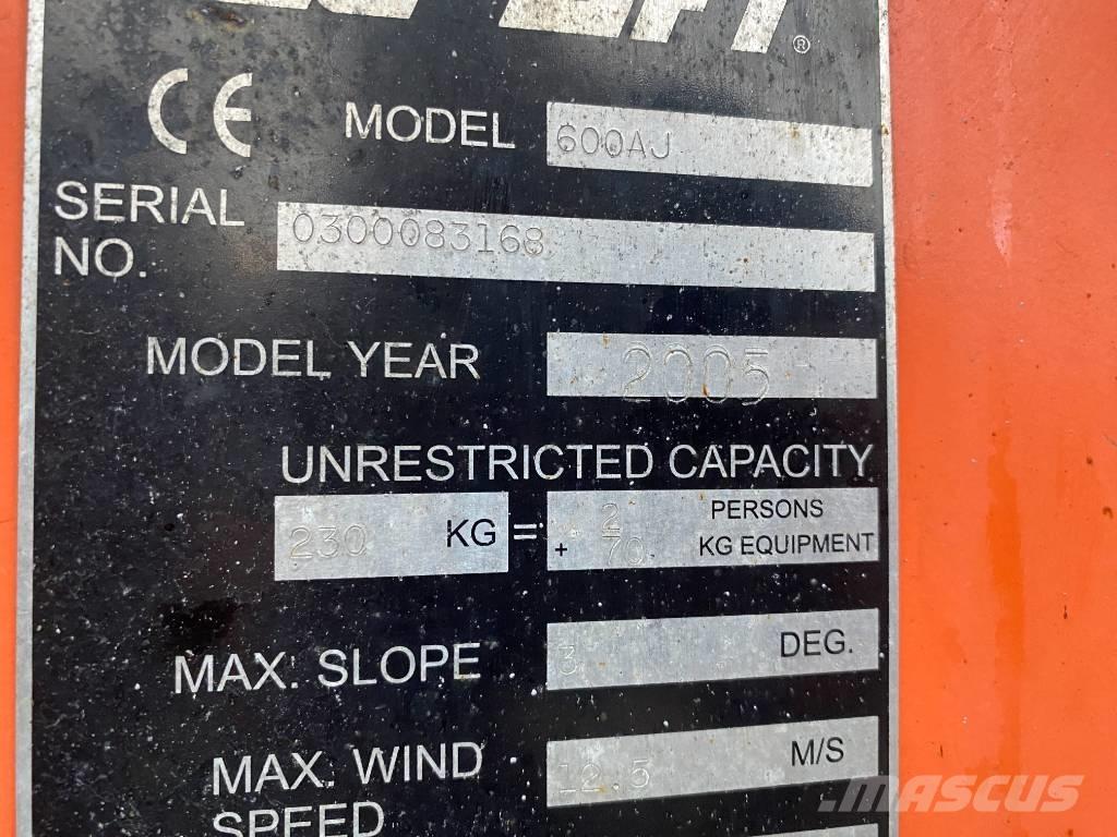 JLG 600 AJ Kloubové plošiny