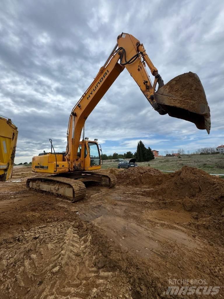 Hyundai R250LC Pásová rýpadla