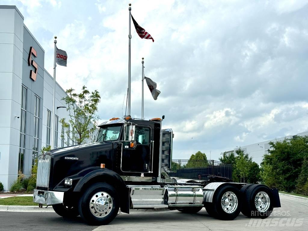 Kenworth T 800 Tahače
