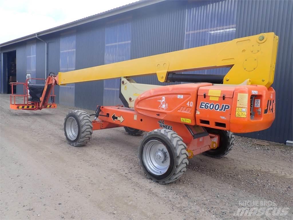 JLG E600JP Kloubové plošiny