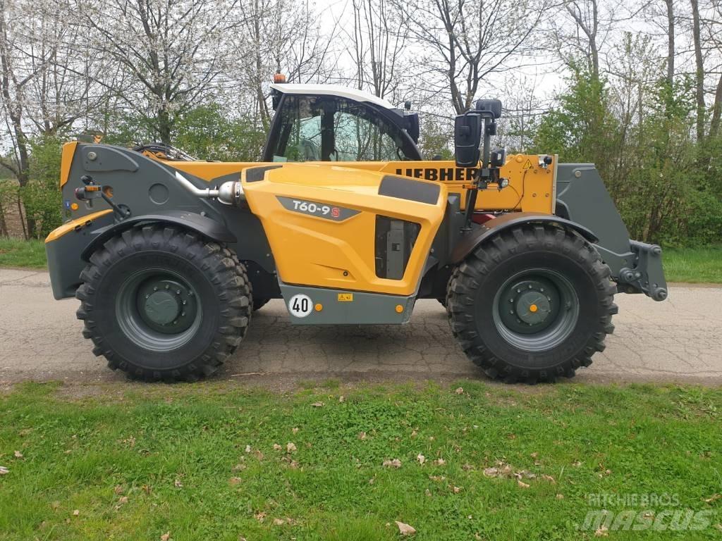 Liebherr T 60-9 S Teleskopické manipulátory