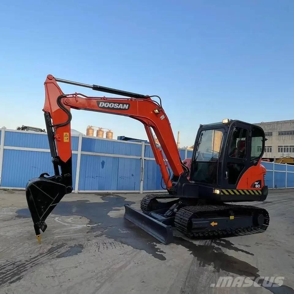 Doosan DX60-9C Mini rýpadla < 7t