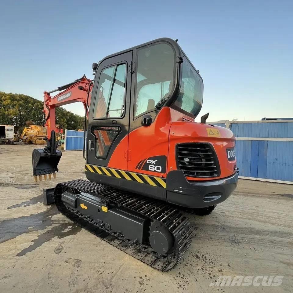 Doosan DX60-9C Mini rýpadla < 7t