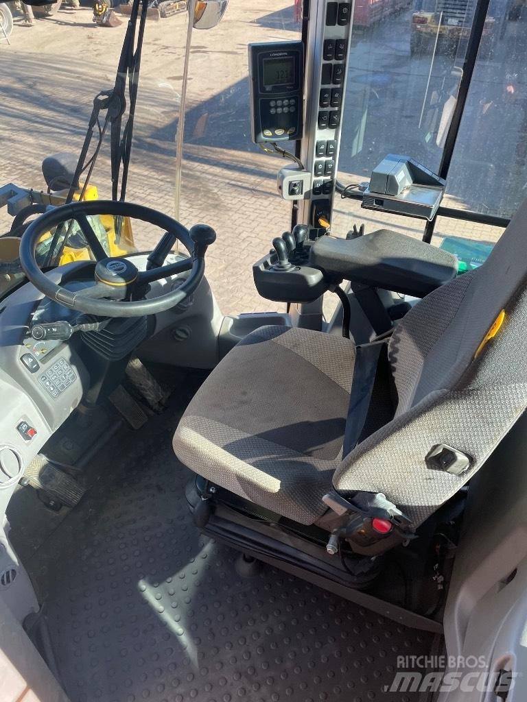 Volvo L150H Kolové nakladače