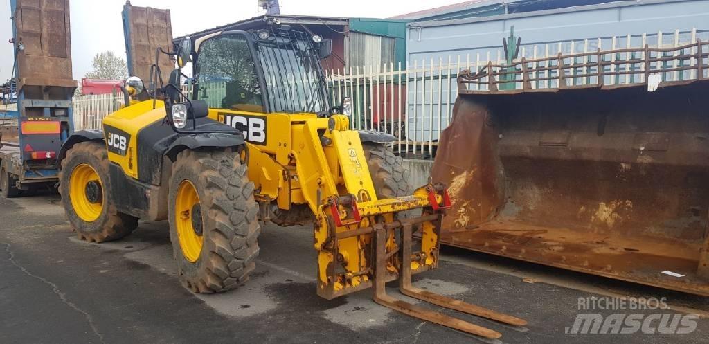 JCB 531-70 Teleskopické manipulátory