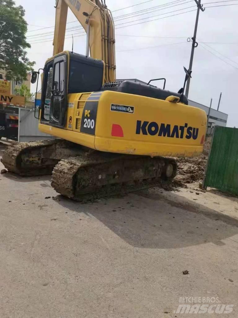 Komatsu pc200-8 Pásová rýpadla