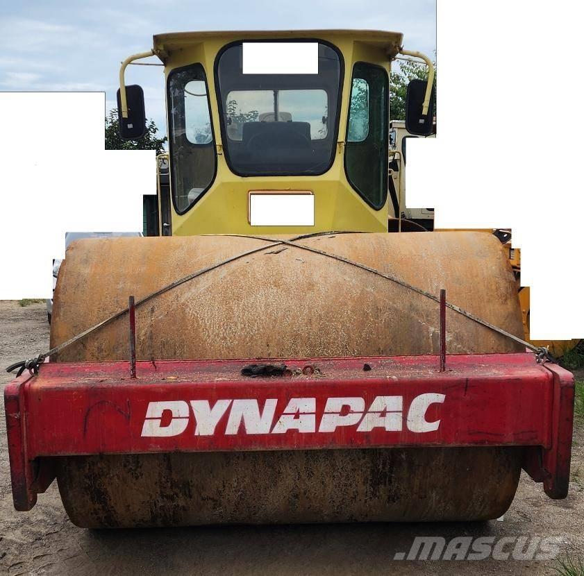 Dynapac CA 251 Tahačové válce