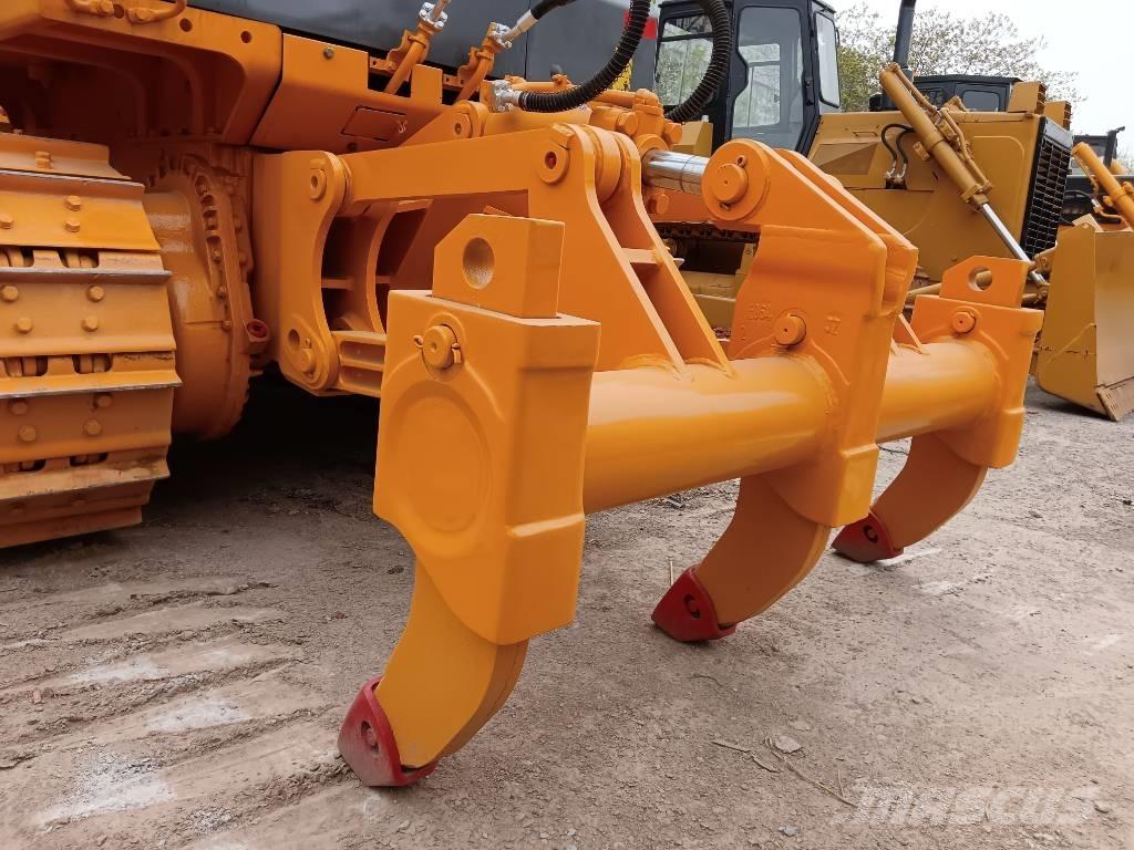 Shantui SD 16 Pásová rýpadla