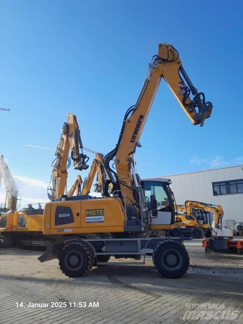 Liebherr A924 Kolová rýpadla