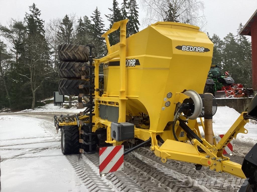 Bednar Omega Kombinované secí stroje