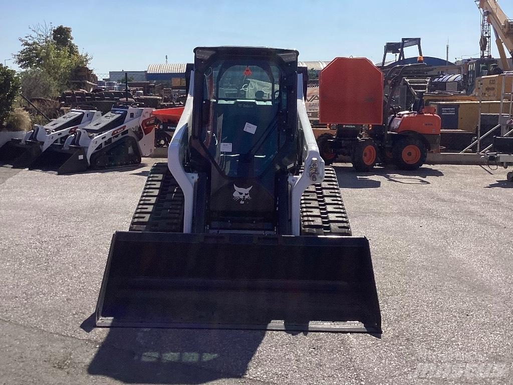 Bobcat T76 Smykem řízené nakladače