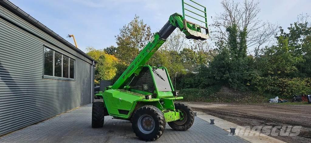 Merlo P27.7 Teleskopické manipulátory