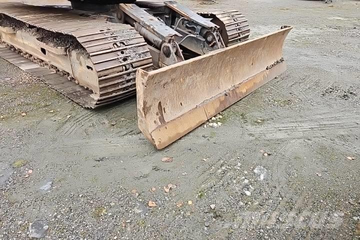 Komatsu PC 138 US-11 Pásová rýpadla