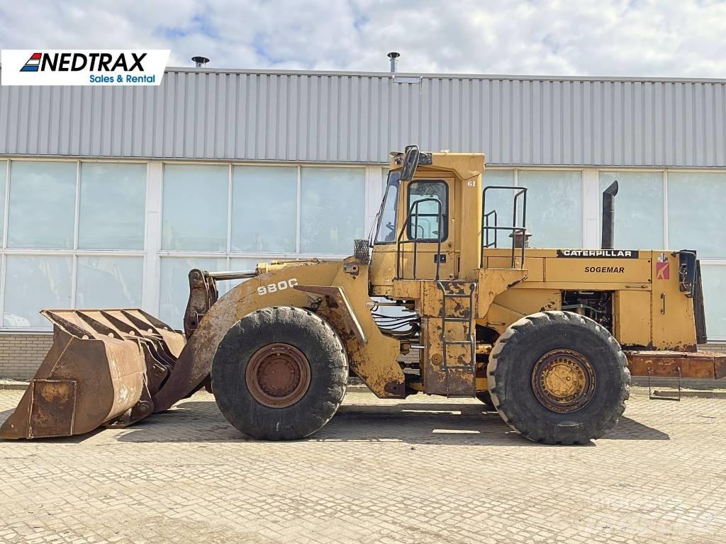 CAT 980C Kolové nakladače