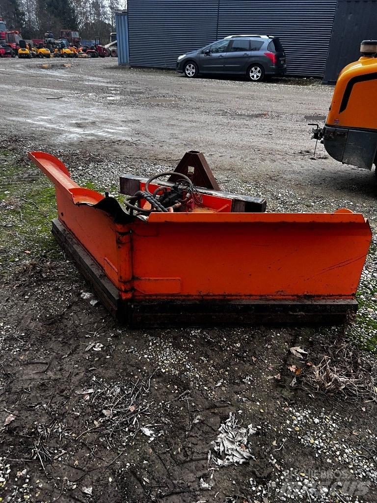Pronar PUV 2800 Sněžné pluhy, přední sněhové radlice