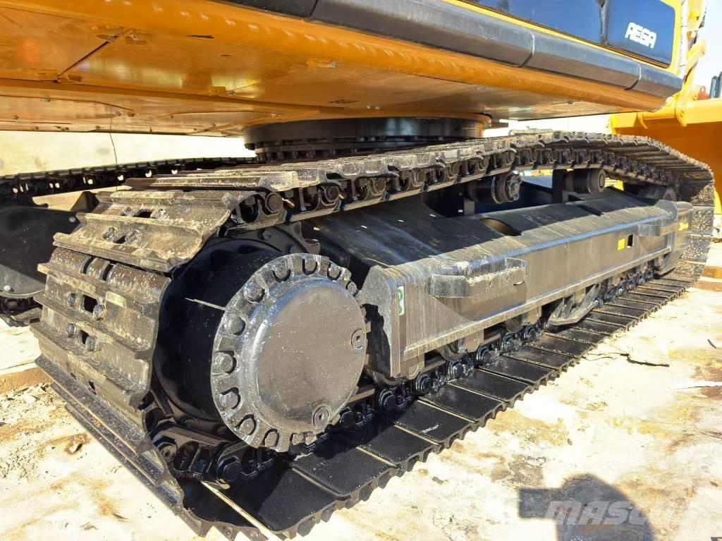 CAT 325 D L Pásová rýpadla