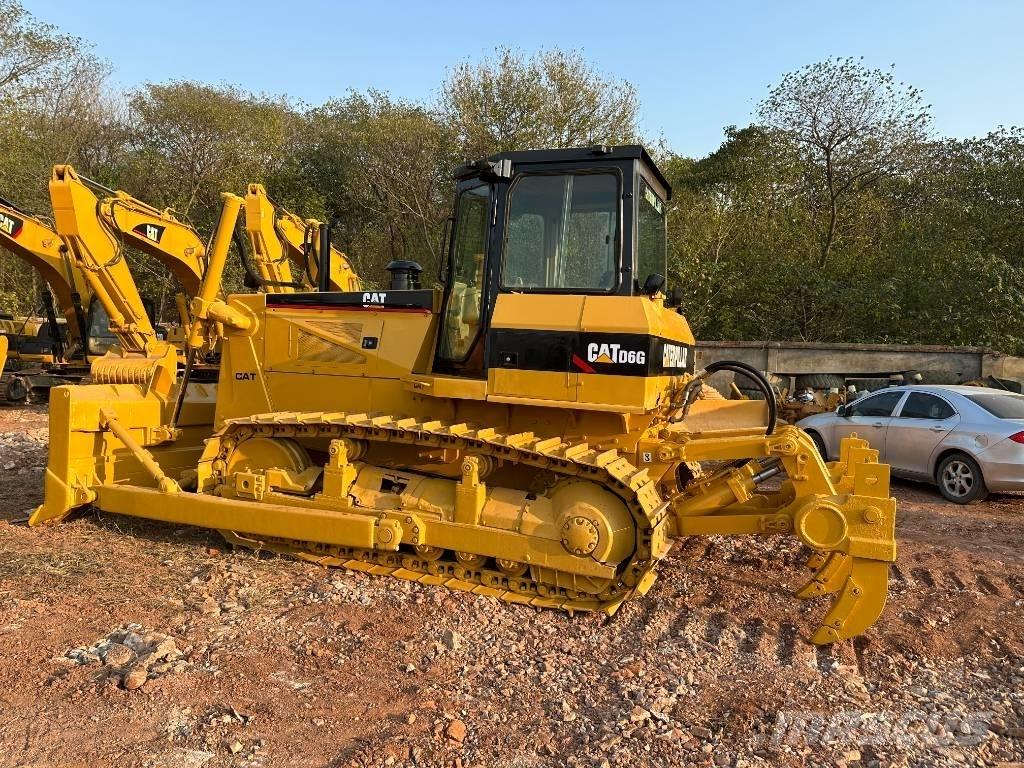 CAT D6G Pásové dozery