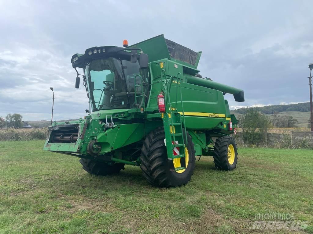 John Deere W 660 Sklízecí mlátičky