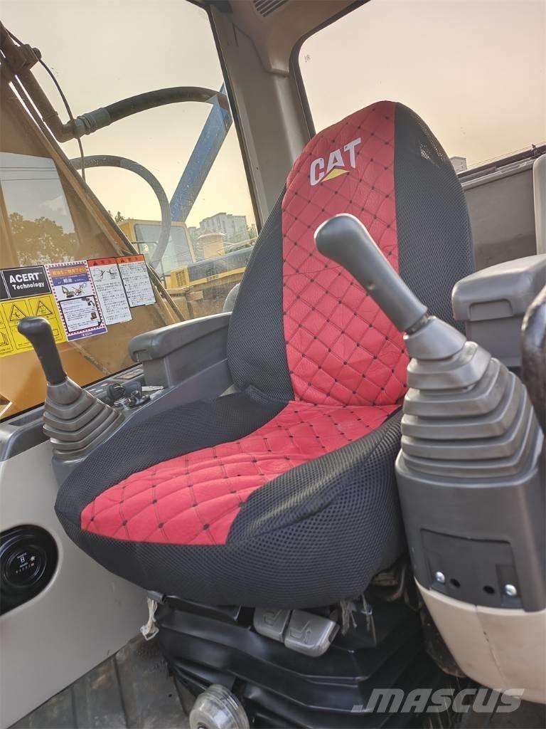 CAT 320 C L Pásová rýpadla