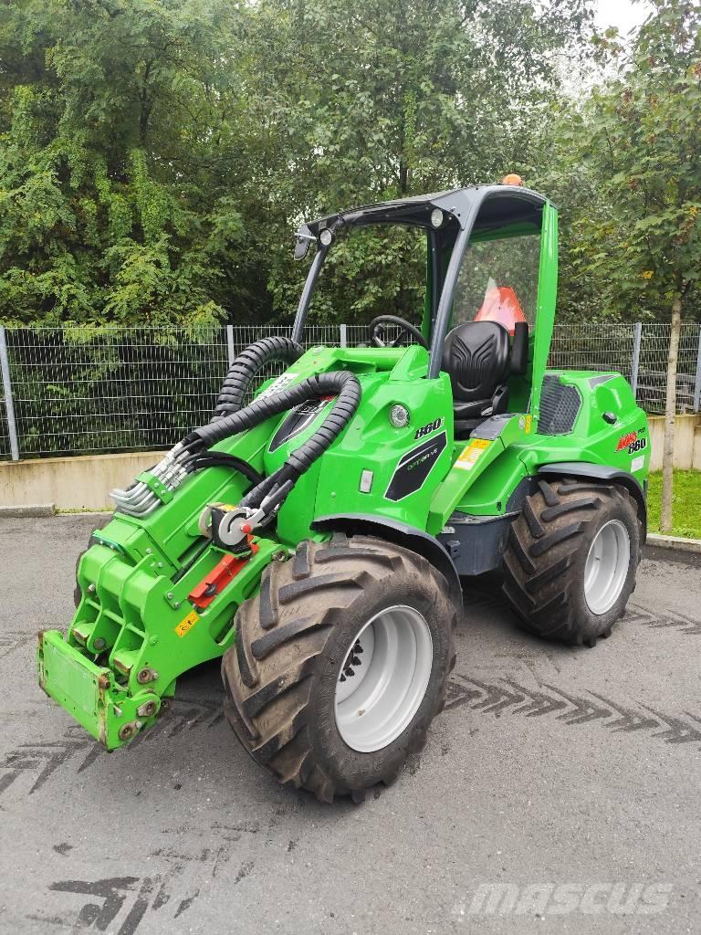 Avant 860 i Víceúčelové nakladače