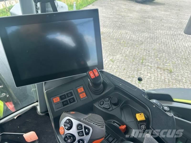 CLAAS Axion 960 Traktory