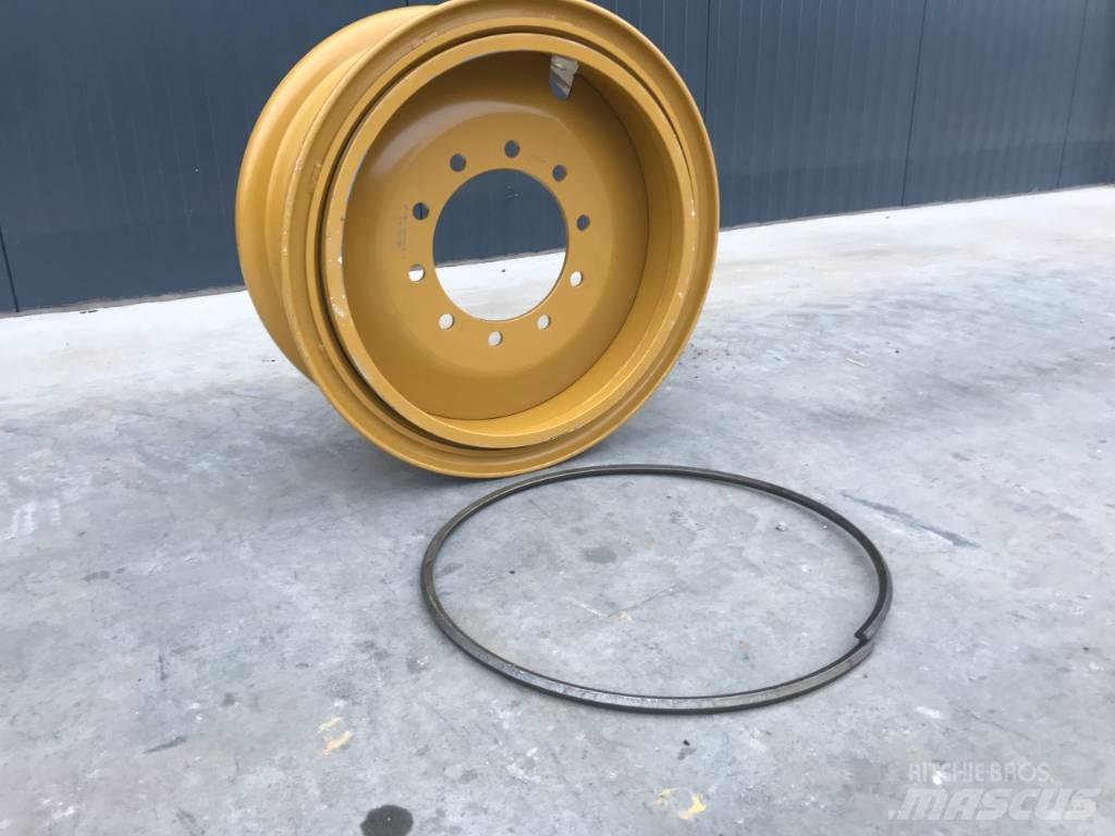CAT 140H Rims Pneumatiky, kola a ráfky