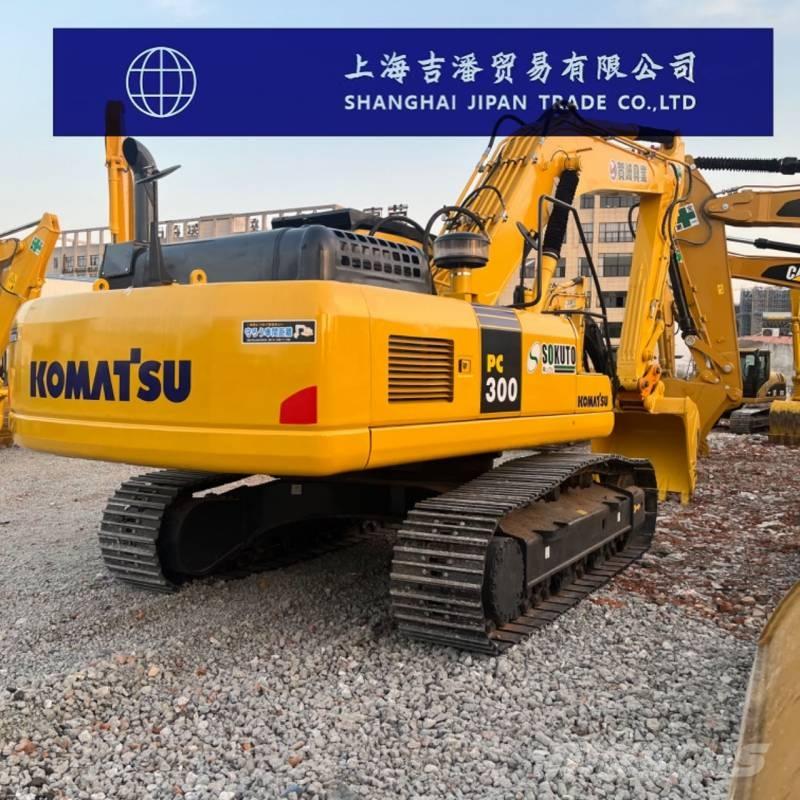 Komatsu PC 300 Pásová rýpadla
