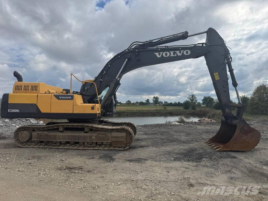 Volvo EC 380 D N L Pásová rýpadla