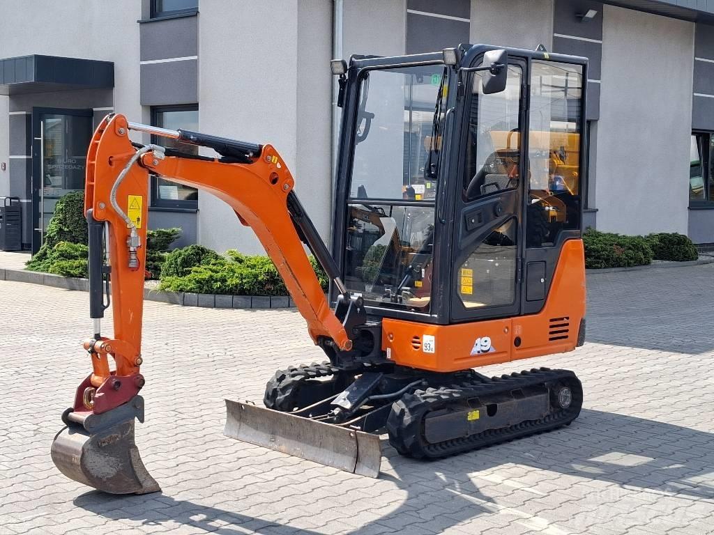 Hitachi ZX 19-6 Mini rýpadla < 7t