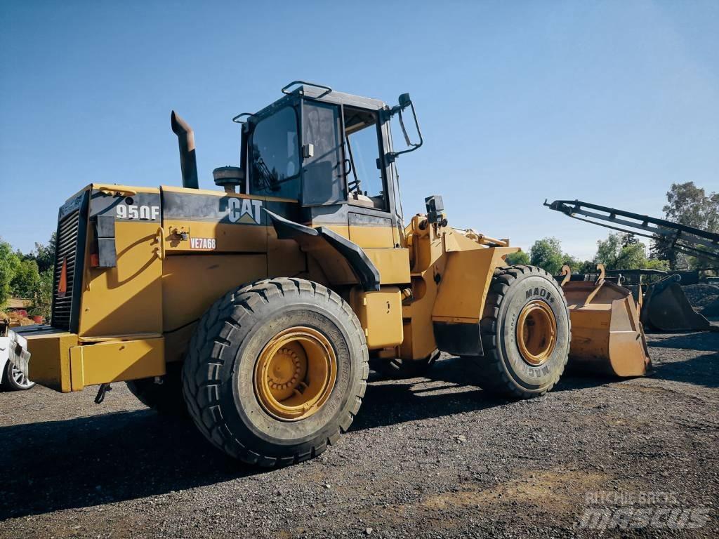 CAT 950 F Kolové nakladače
