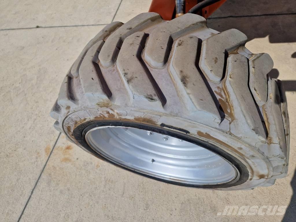 JLG M 600 JP R335 Kloubové plošiny