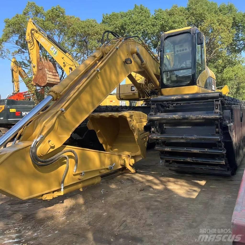 CAT 320 C Pásová rýpadla