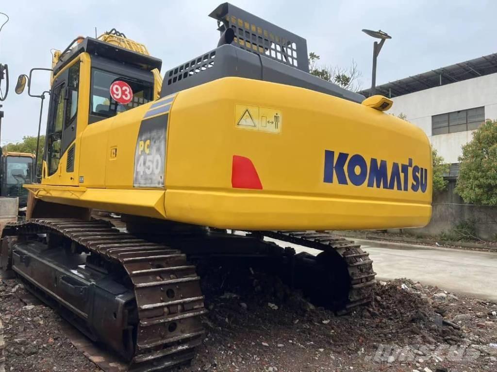 Komatsu PC 450-8 Pásová rýpadla