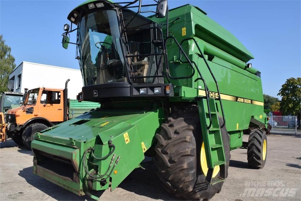 John Deere 2064 Sklízecí mlátičky