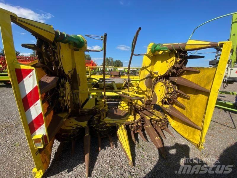 John Deere 7400 Samojízdné sekačky