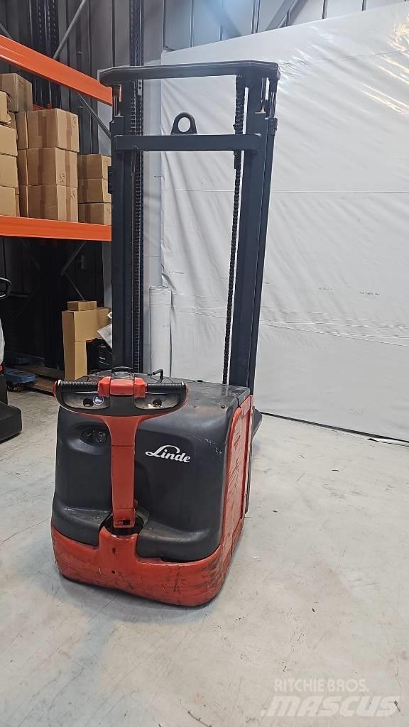 Linde L14 Ručně vedené vysokozdvižné vozíky