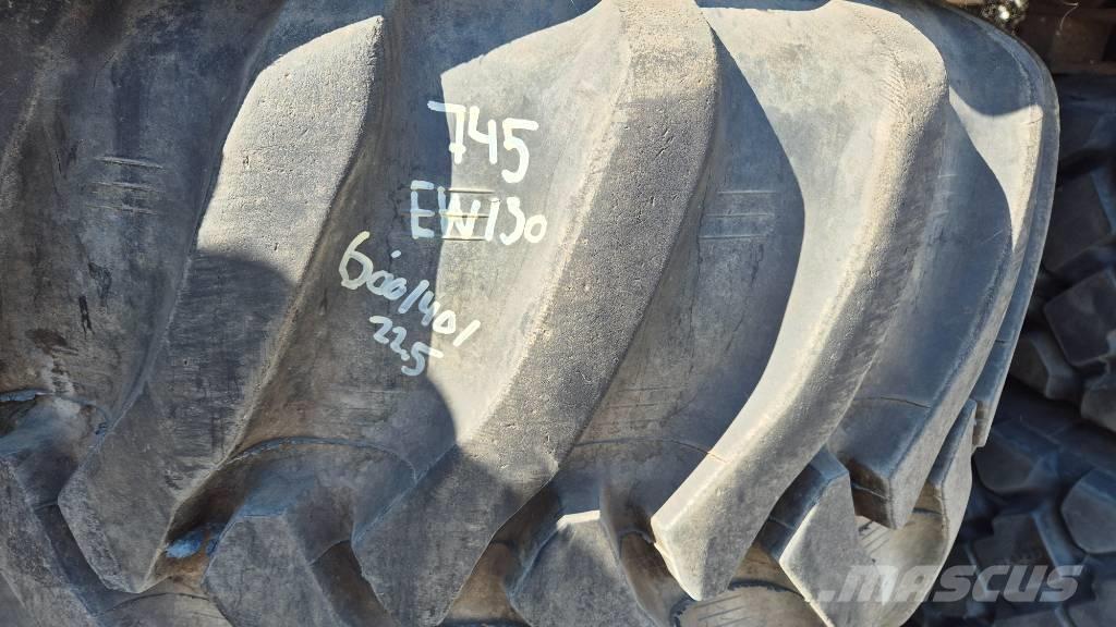 Alliance 600/40R22.5 Pneumatiky, kola a ráfky