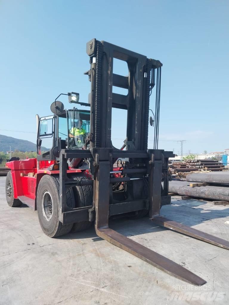 Kalmar DCG330-12 Dieselové vozíky