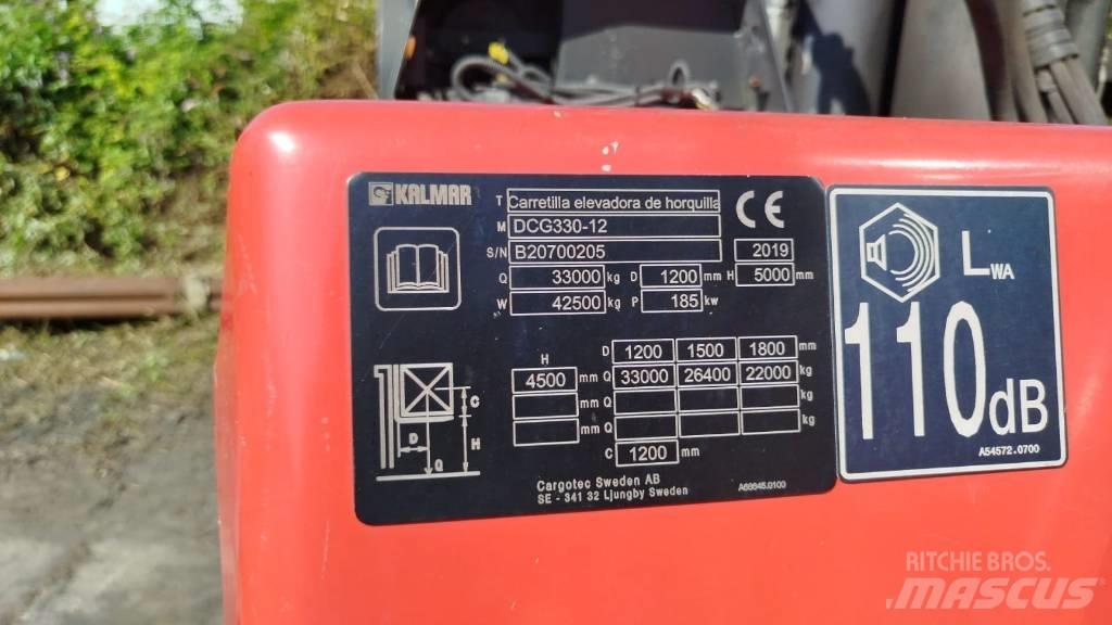 Kalmar DCG330-12 Dieselové vozíky