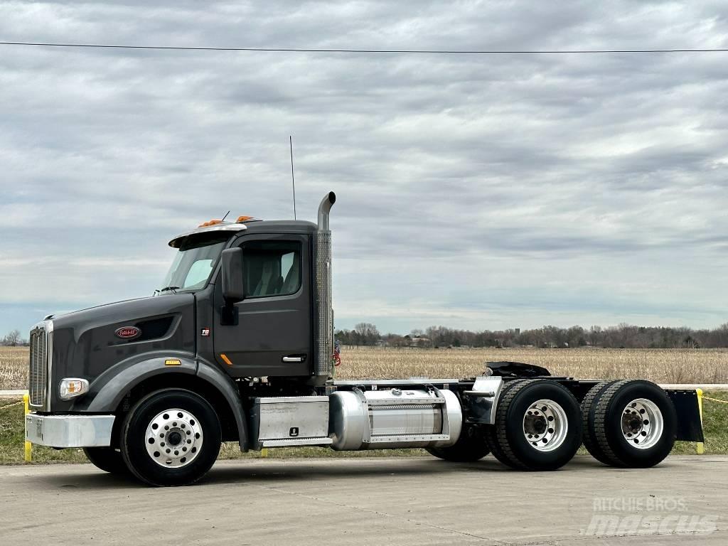 Peterbilt 567 Tahače
