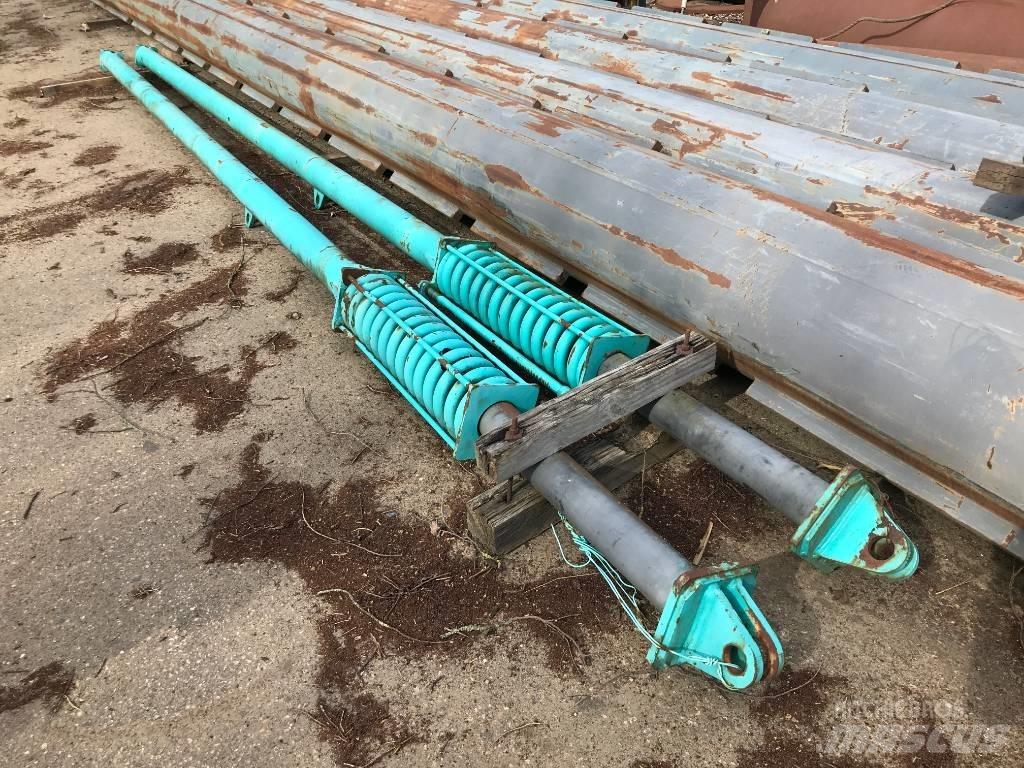 Kobelco CKE1350 Součásti a zařízení k jeřábům