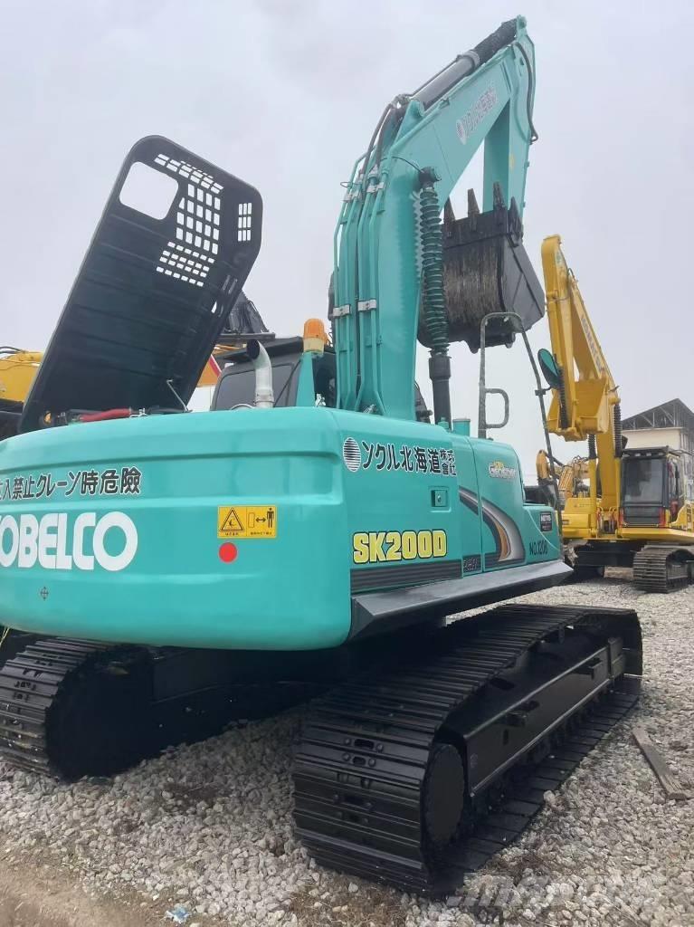 Kobelco SK 200 Pásová rýpadla