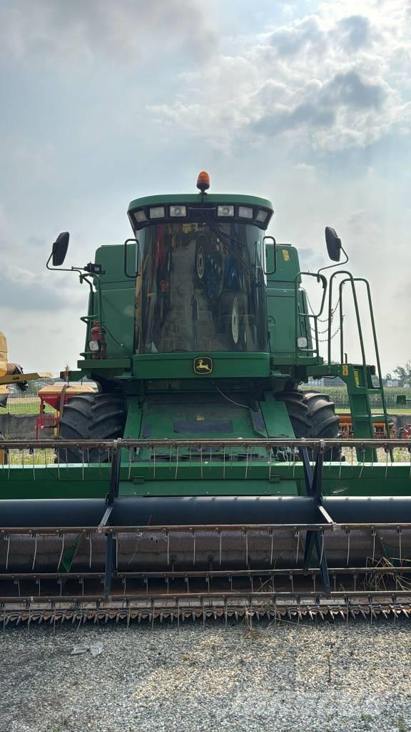 John Deere 9580 WTS Sklízecí mlátičky