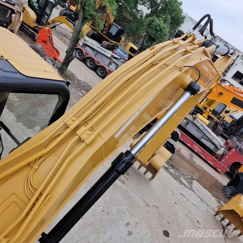 CAT 320 D Pásová rýpadla