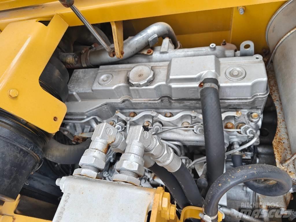 CAT 308 D Pásová rýpadla