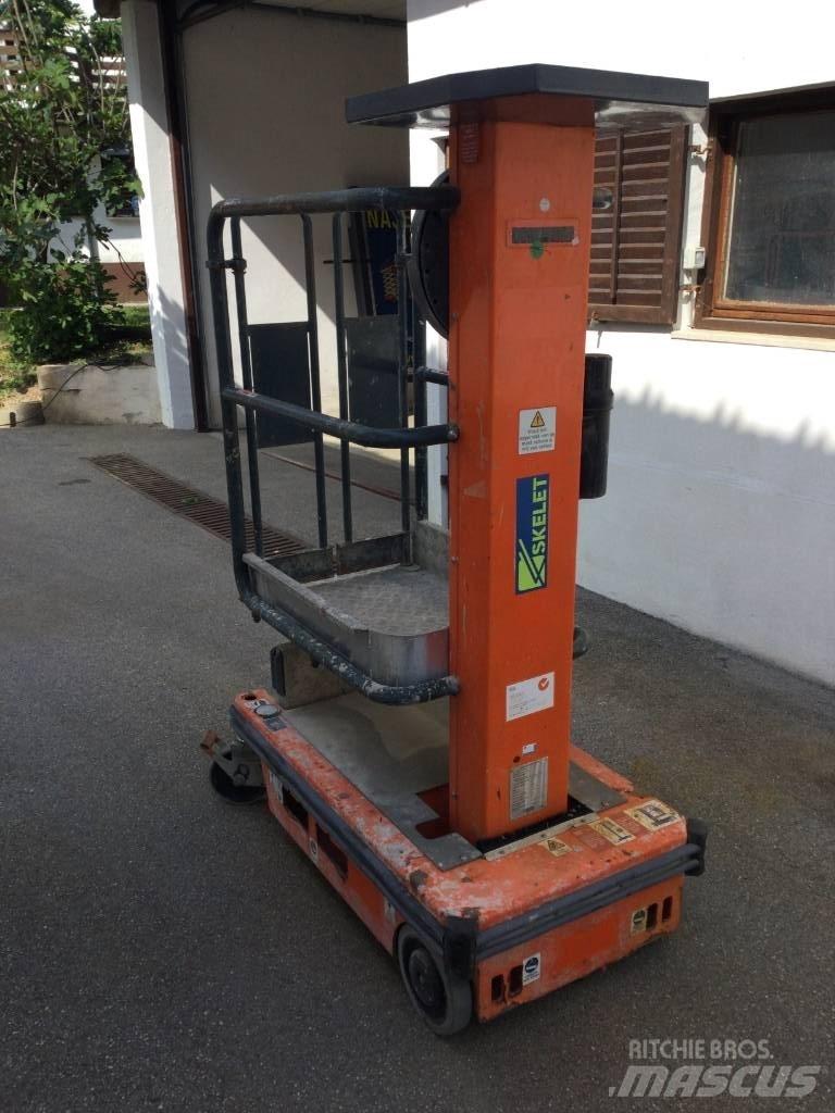 JLG Ecolift 50 Vertikální sloupové výtahy