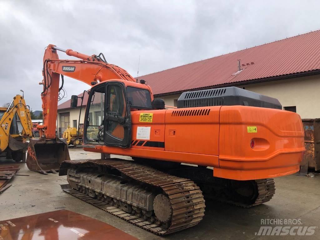 Doosan DX 340 LC Pásová rýpadla
