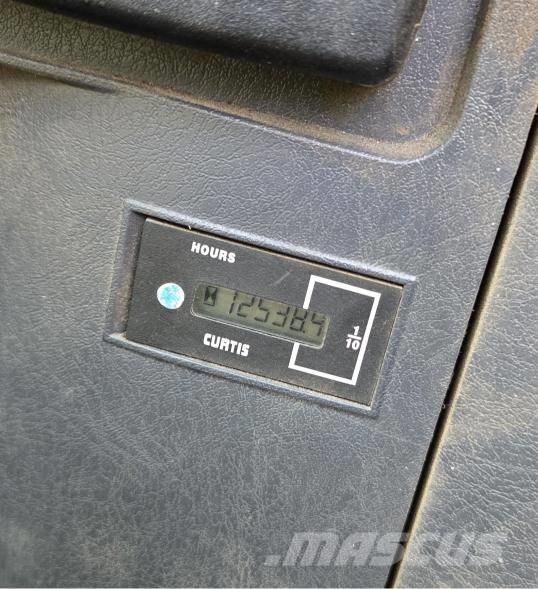 Hyundai Robex 55 Mini rýpadla < 7t