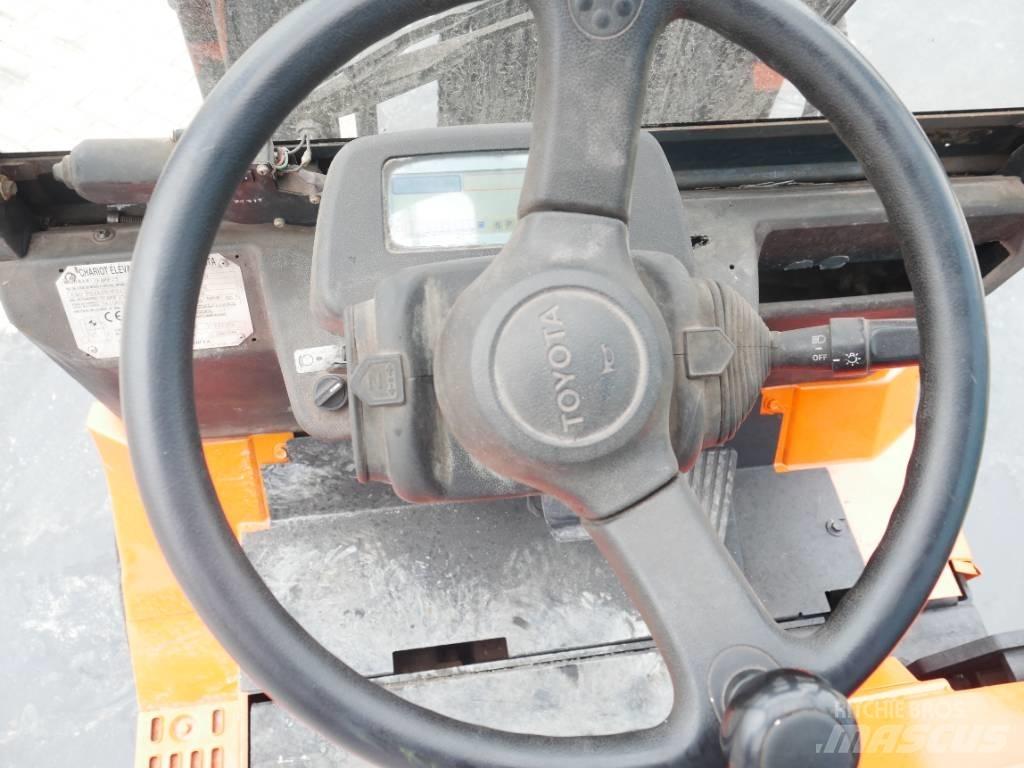 Toyota 7 FBMF 25 Akumulátorové vozíky